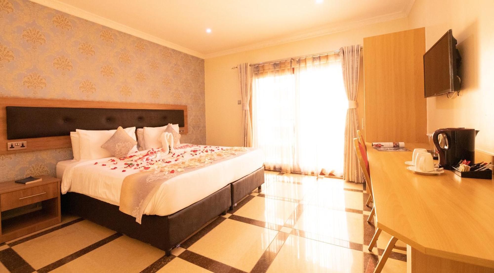 West Lerruat Hotel Nairobi Exterior photo
